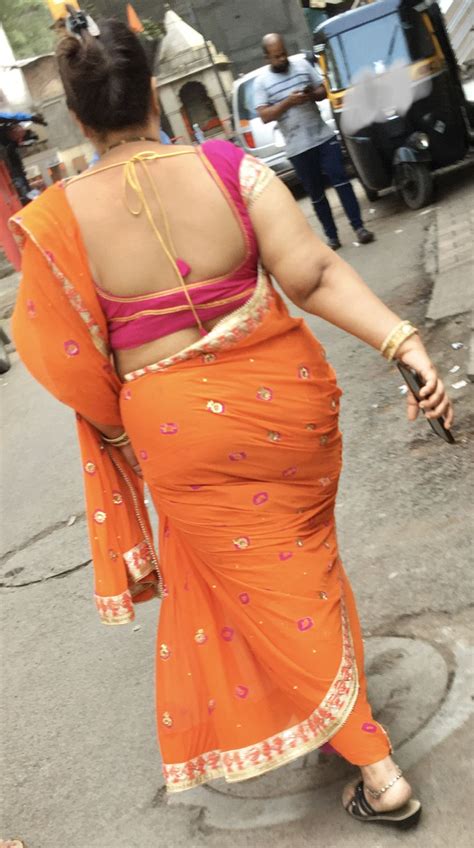 saree gaand Search